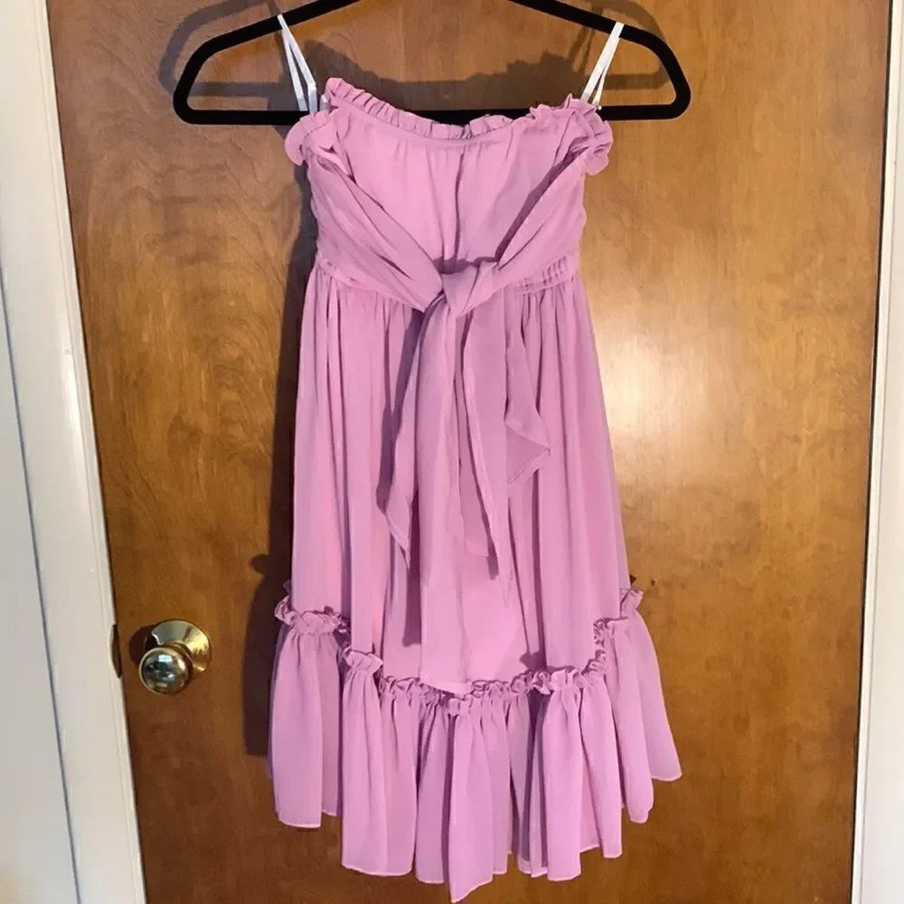 GUC purple flowy strapless dress! Size S